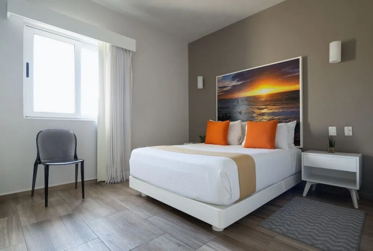 Azura Boutique Hotel