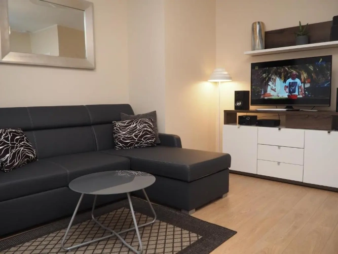 1 Bedroom Deluxe Apartment
