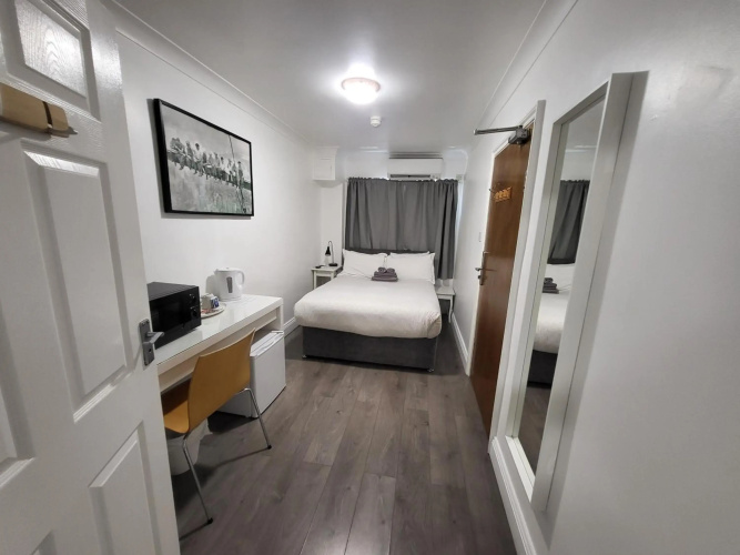 Abbey Point Hotel
