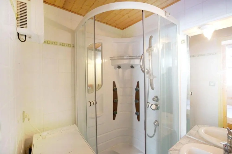1 Bedroom Triple Apartment