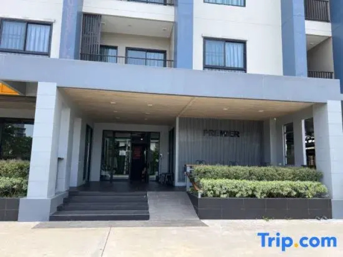 Premier Luxe Hotel