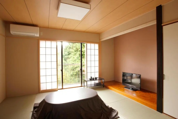 Hakone Fura