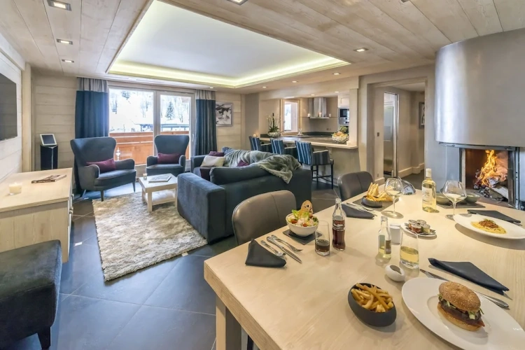 3 Bedrooms Suite with balcony