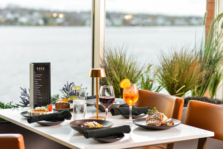 Holiday Inn Sydney - Waterfront photo 12