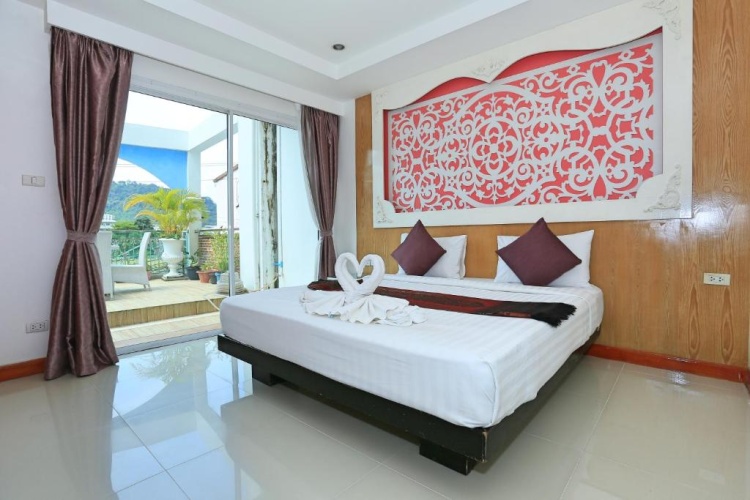 Standard Double room with pool view