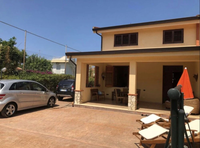 Villa TeresaOver view