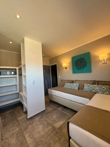 Premium Quadruple room with partial sea view