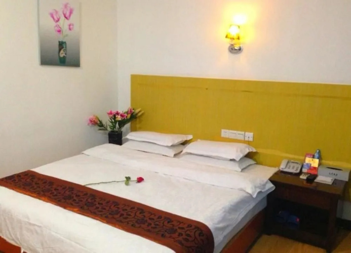Yuanhe Business Hotel