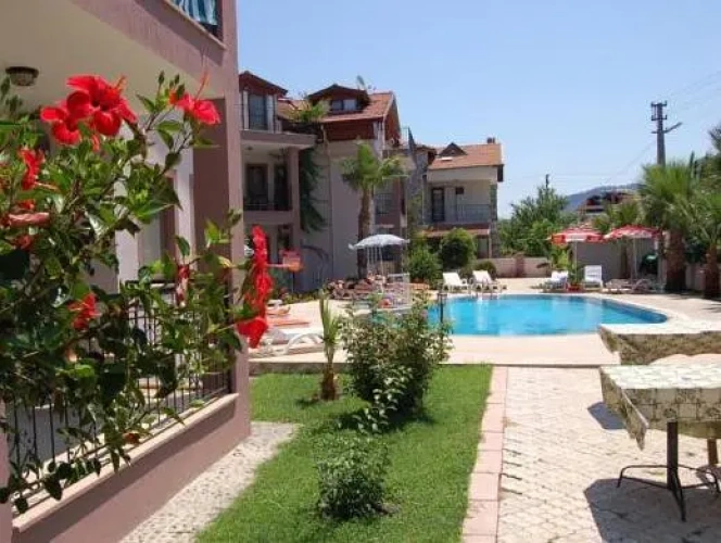 3 Bedrooms Twin Family Villa