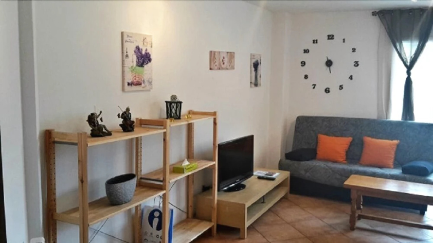 Comapedrosa Base Apartment - 04