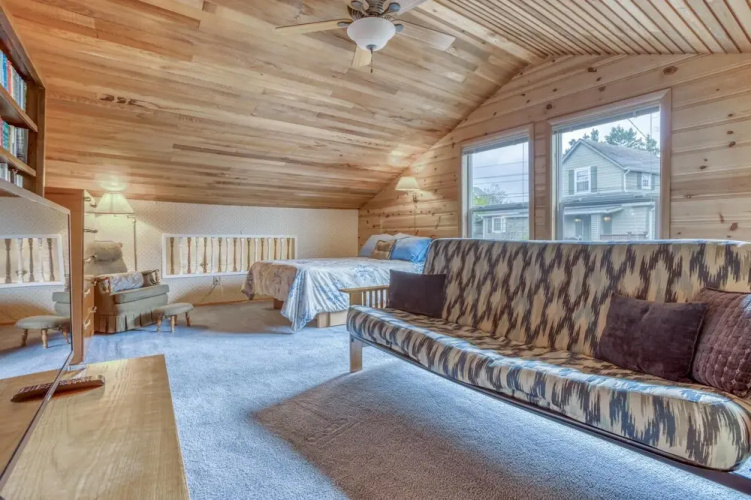 Sandy's Beach Place