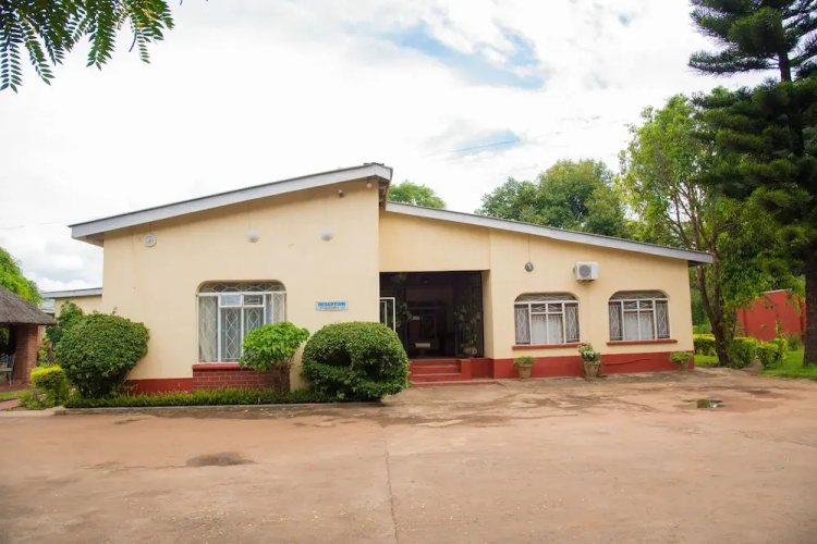 Nelly's Guesthouse - Lilongwe