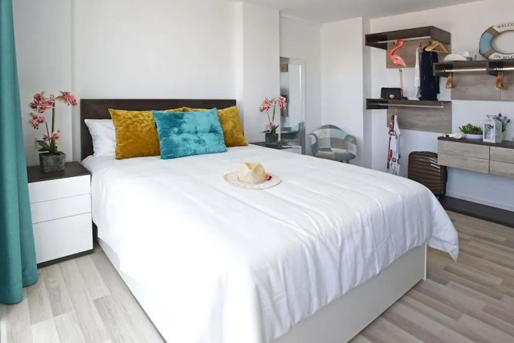 Amadores C&H Suites