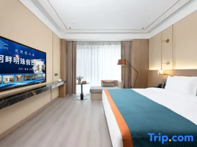 Standard Double room with river view
