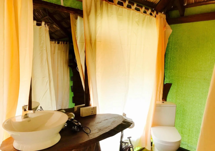 Yala Lake View Cabanas