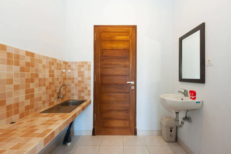 ZEN Rooms Uluwatu Dua Unud