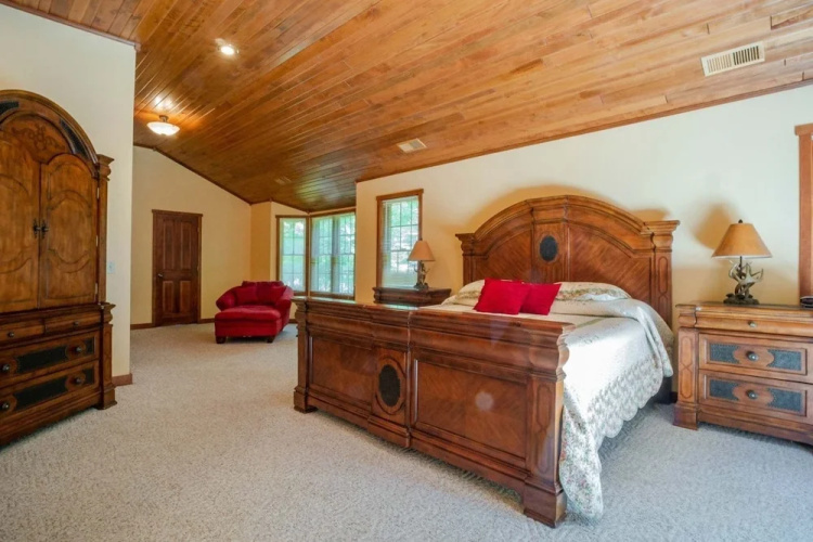 Hawthorne Lodge