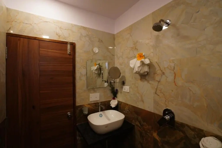 Deluxe Double Suite