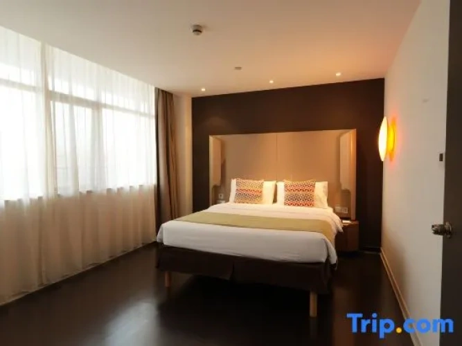 Deluxe Double Suite