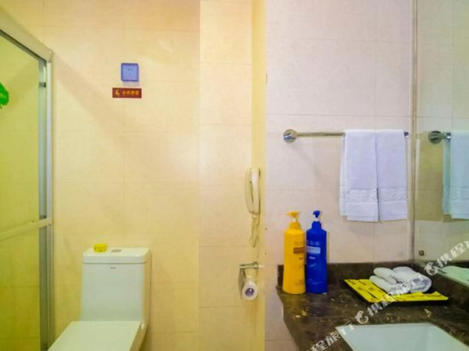Chenlong International Hotel
