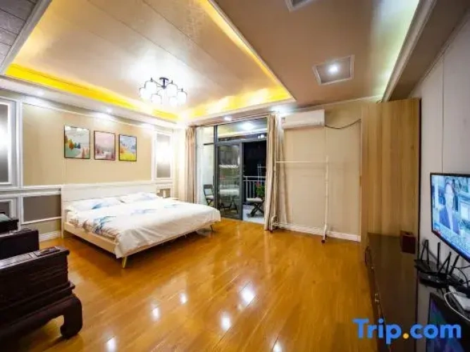 2 Bedrooms Deluxe Family Suite