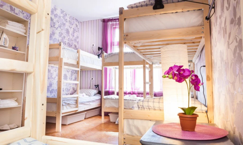 Crystal Hostel Hotel Overview