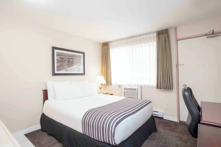 Standard Kitchenette Double room