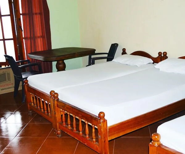 Kandyan Holiday Center