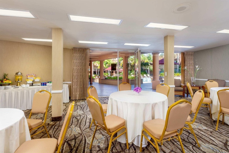 Handlery Hotel photo 14