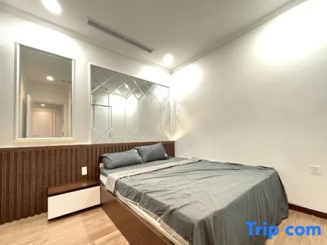 2 Bedrooms Deluxe Apartment with city view