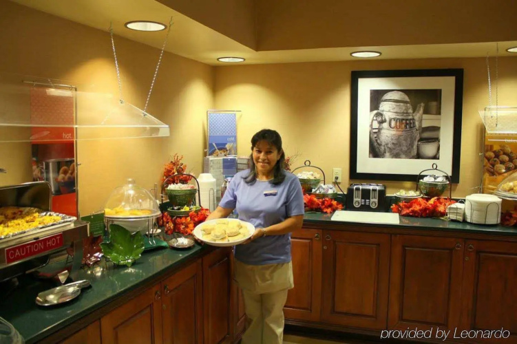 Hampton Inn Jacksonville-Downtown-I-95 photo 15