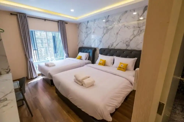 Triple room with balcony