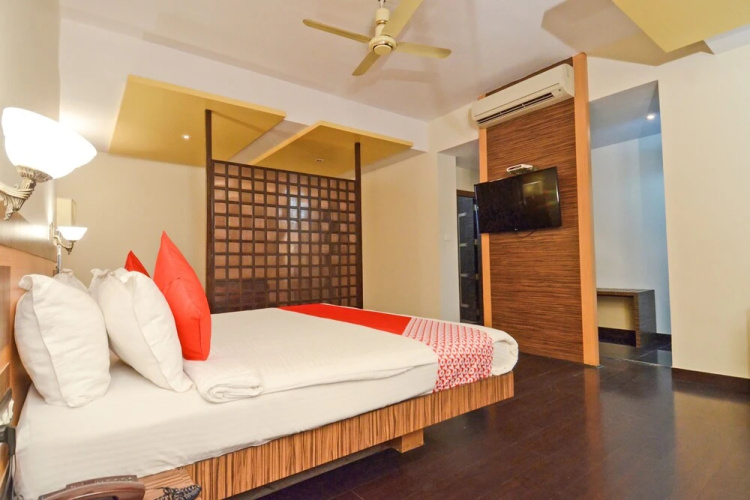 Hotel Apex International