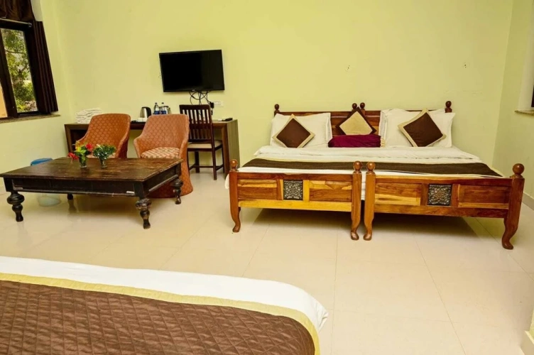 Standard Family room