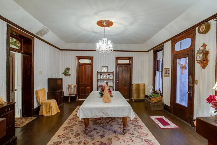 Valley House Inn