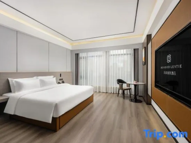 Luxury Suite