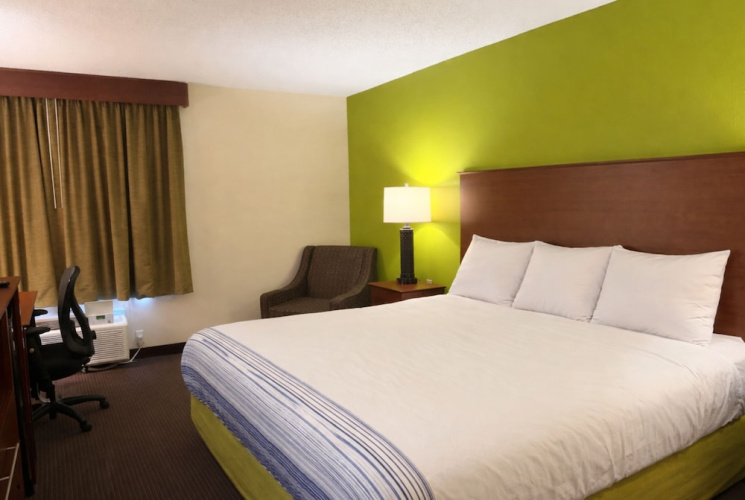 Coratel Plus Suites by Jasper Black River Falls