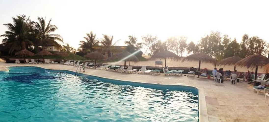 Hotel & Campement du Lac Rose
