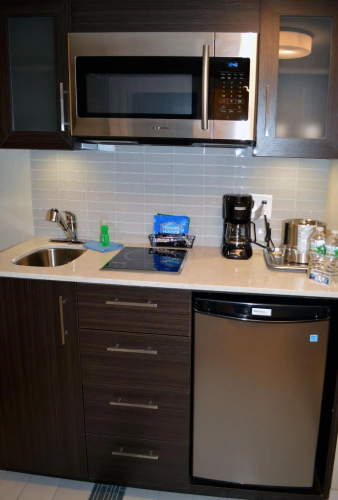 Holiday Inn & Suites Syracuse Airport - Liverpool photo 35