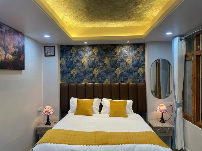 Deluxe Quadruple room with balcony and with mountain view