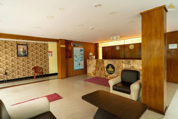 Hotel The King's
