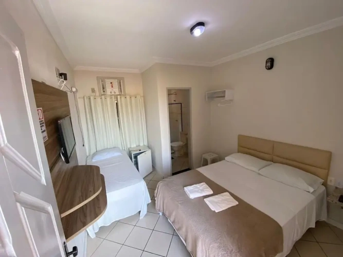 Standard Triple room