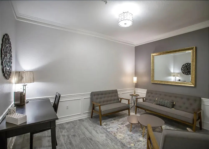 5037 Shoreway Loop #108