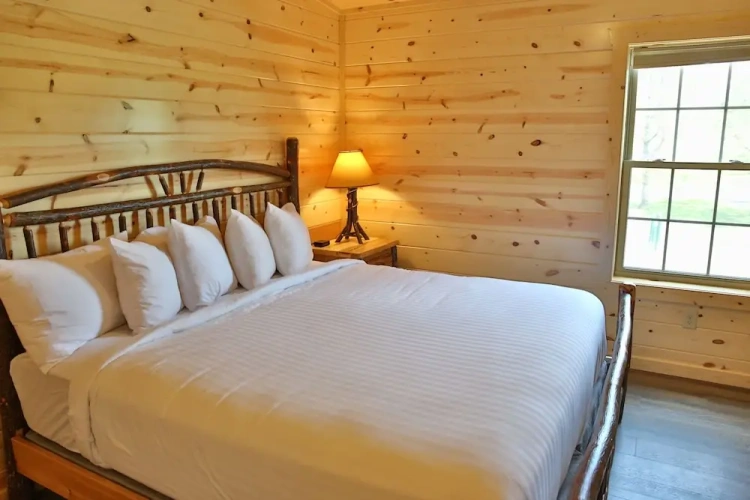 2 Bedrooms Apartment with lake view