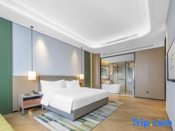 Deluxe Double Suite