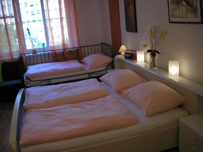 Apartment Accommodation up to 17