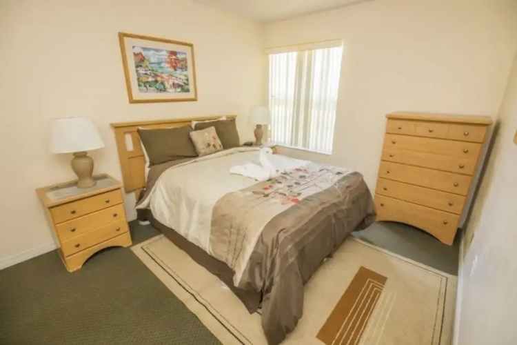 Lb030 3 Bedroom Condo by Redawning
