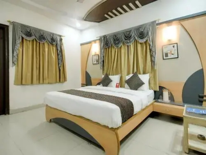 OYO 6139 Hotel Dwarka Residency