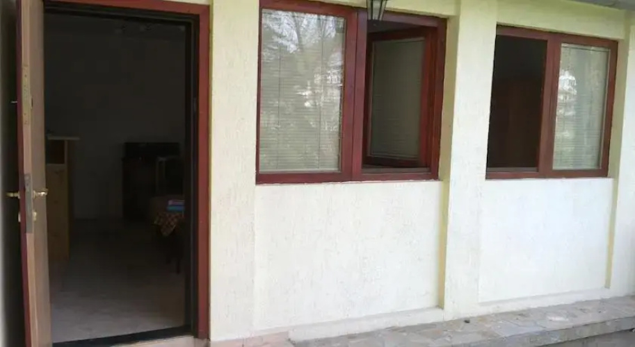 Guest House Chinara