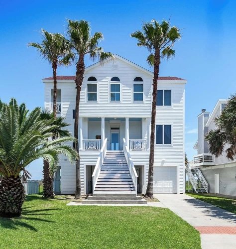 5 Bedrooms Cottage with balcony